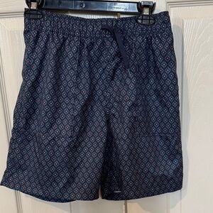 Abercrombie kids size 15/16. Navy Patterned Shorts